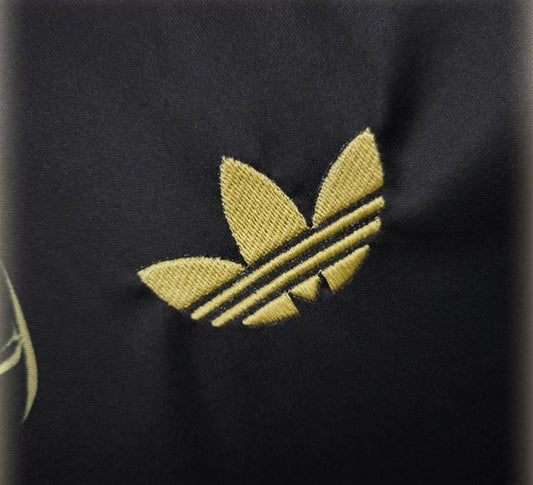 Maillot Concept Réal Madrid Dragon Or Édition 24/25