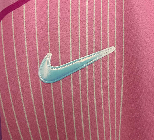 Maillot Concept FC Barcelone Édition Rose 25/26