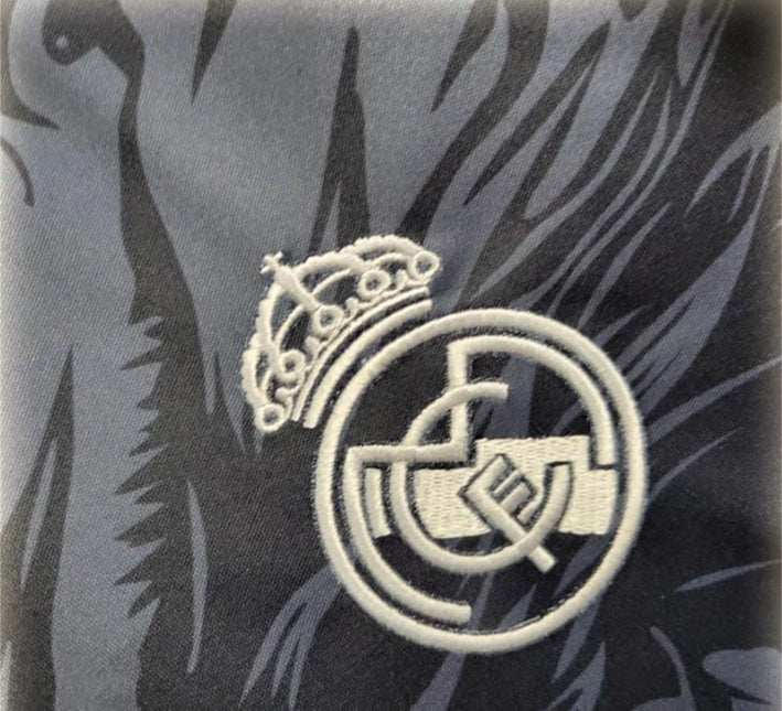 Maillot Concept Réal Madrid Édition Dragon Rouge/Noir 24/25