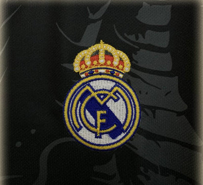 Maillot Concept Réal Madrid Édition Dragon Violet 25/26