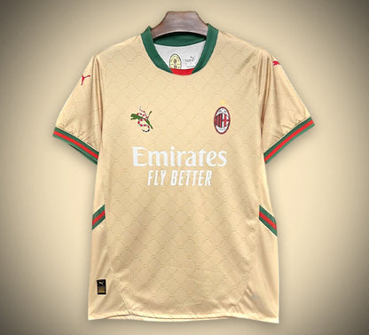 Maillot doré 24/25 AC Milan x Gucci 125e anniversaire
