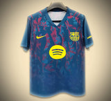 Maillot du FC Barcelone 25/26, quatrième modèle au design « artistique »