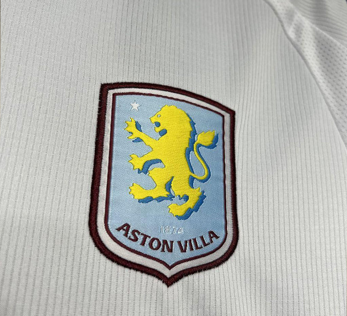 tenue de sport Aston Villa saison 2425
