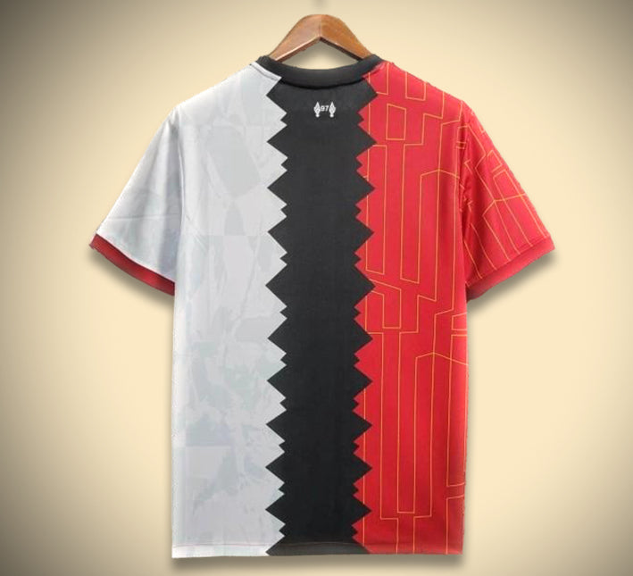 Tenue de match Liverpool style concept pour fan des Reds