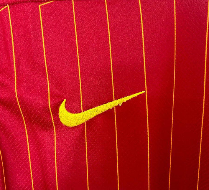 Tenue domicile Liverpool rouge pour supporter adulte et enfant collection vingt quatre vingt cinq
