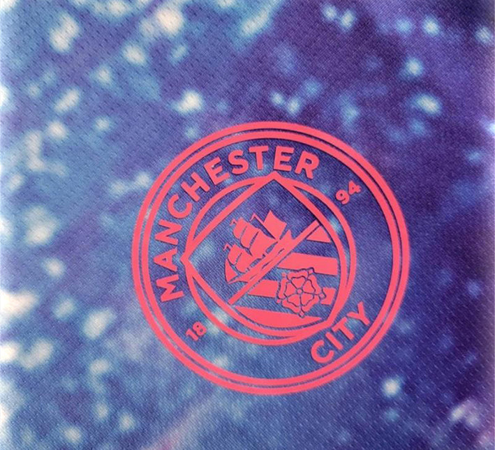 Jersey Manchester City violet design concept saison 2526