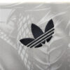 maillot-concept-du-real-madrid-edition-speciale-dragon-blanc-saison-2425 Maillot concept du Real Madrid édition spéciale dragon blanc saison 2425