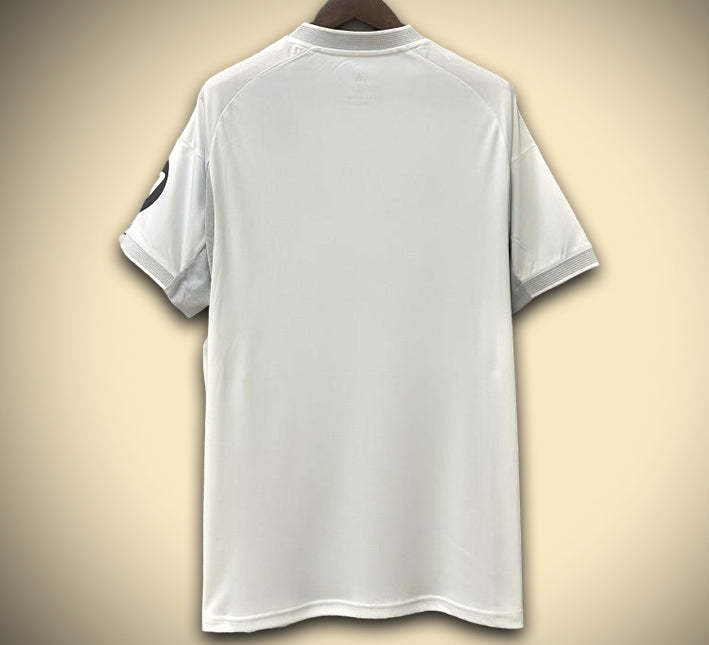 Maillot Réal Madrid Domicile 2025-2026 vue de dos