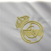 maillot-de-football-concept-real-madrid-edition-speciale-dragon-dore-saison-2024-2025 maillot de football concept Real Madrid édition spéciale dragon doré saison 2024 2025