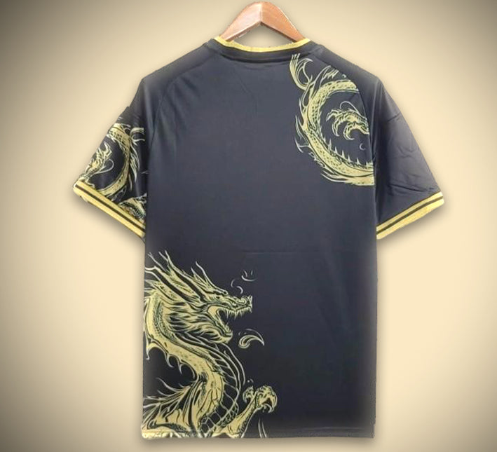 Jersey supporter Real Madrid style concept avec dragon doré