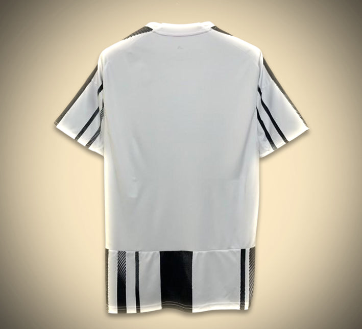 Maillot de football Juventus domicile avec blason du club de Turin