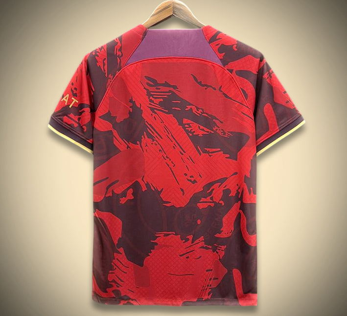 T shirt football PSG édition rouge collection 2024 2025