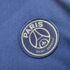 MaillotPSGdomicile25logo.jpg Maillot Paris Saint-Germain Domicile 2024-2025 vue de profil