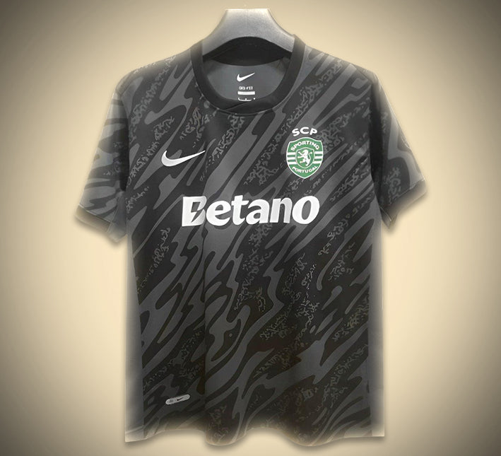 Maillot Sporting CP Gardien Noir 2024-2025 vue de face