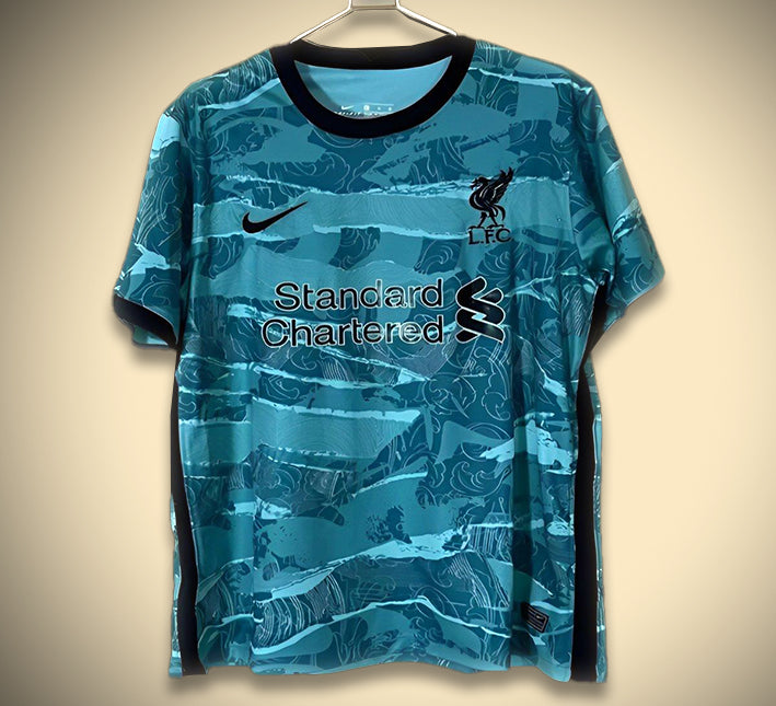 maillot-exterieur-liverpool-saison-2021-tenue-officielle-de-football maillot extérieur Liverpool saison 2021 tenue officielle de football