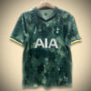 Maillottottenham243e-1.jpg Maillot Tottenham Domicile Édition Vert 2024-2025 vue de face
