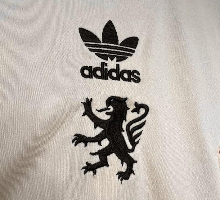 Maillot concept Olympique Lyonnais saison 2024 2025 tenue supporter