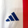 Maillot Olympique Lyonnais Domicile 2024-2025 vue de profil