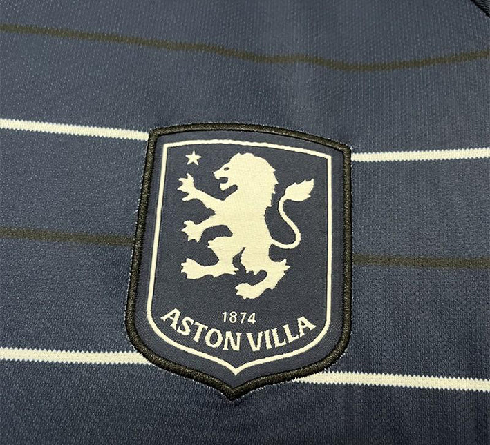 t-shirt de football Aston Villa design alternatif 2425
