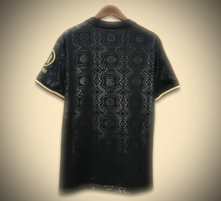 tunique-football-bayern-munich-noire-collector-125e-anniversaire-style-concept Tunique football Bayern Munich noire collector 125e anniversaire style concept