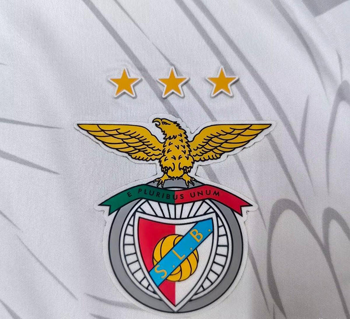 Maillot concept Benfica saison 2025 2026 design moderne rouge et blanc