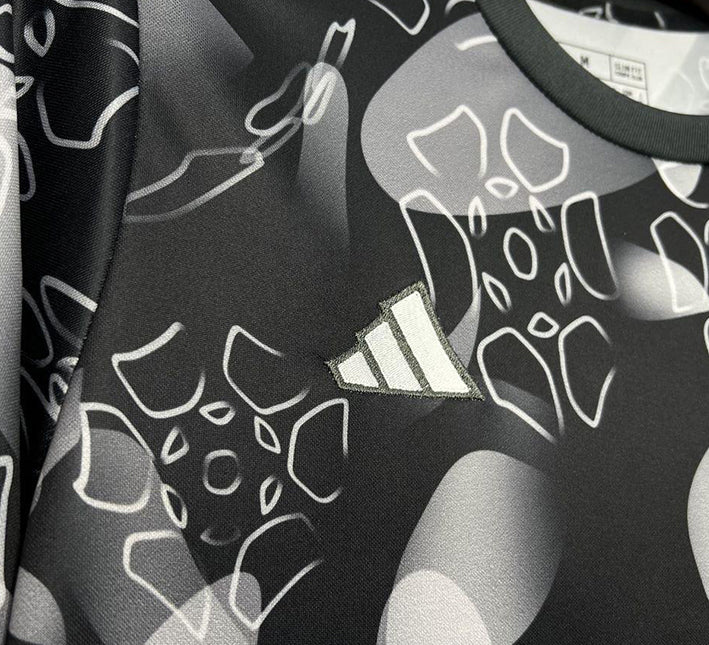 Maillot avant match Benfica noir saison 2024 2025