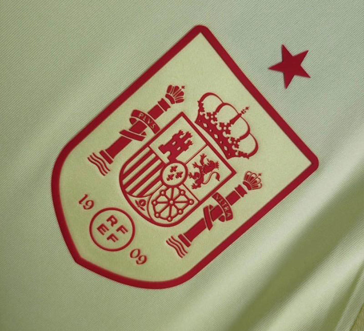 vetements-de-sport-espagne-2024-maillot-exterieur vêtements de sport Espagne 2024 maillot extérieur