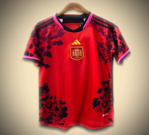 maillotespagnefleurs-1.jpg Maillot Concept Espagne Édition Rouge 2024 vue de face