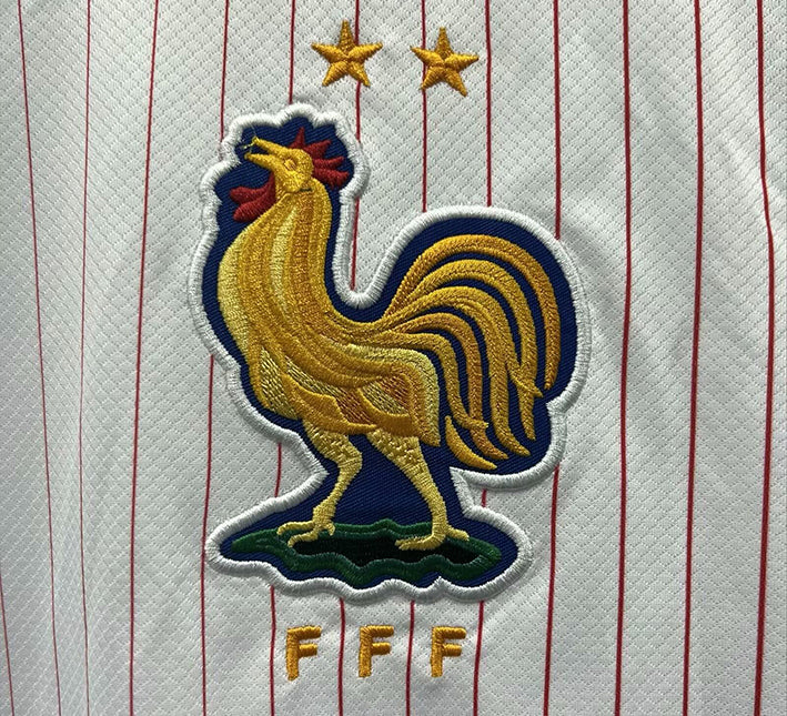 maillot-exterieur-equipe-de-france-euro-2024 maillot extérieur équipe de France Euro 2024