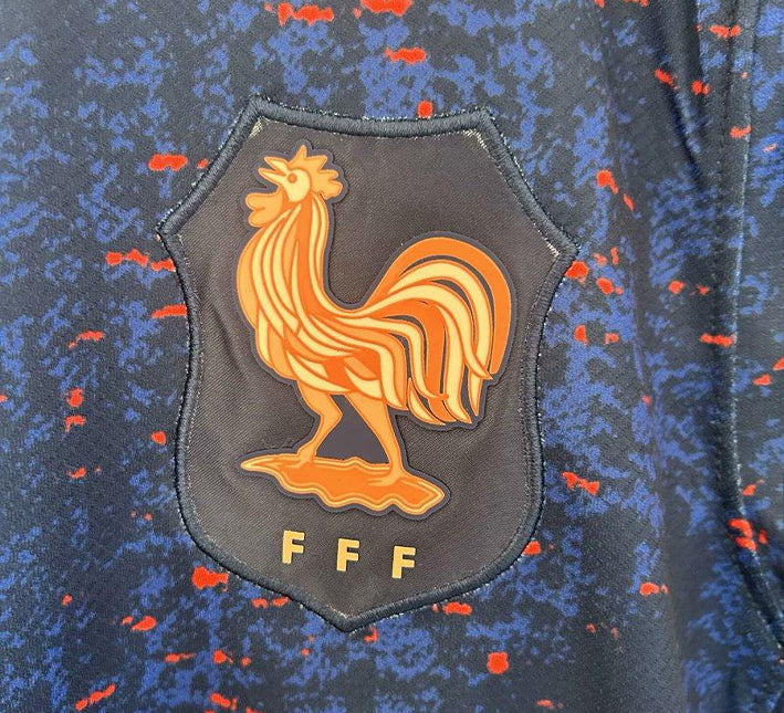 t-shirt-de-l-equipe-de-france-version-domicile-2025 t-shirt de l'équipe de France version domicile 2025