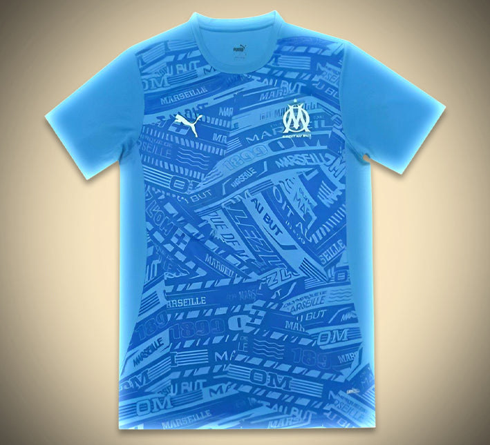 maillotmarseilledomicilebleu-1.jpg Maillot Olympique Marseille Avant-Match 2024-2025 vue de face