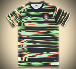 Maillot Portugal Avant-Match Rayures 2024-2025 vue de face