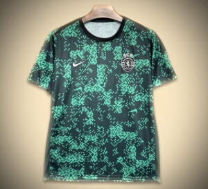 maillotsportingprematch-1.jpg Maillot Sporting CP Avant-Match 2024-2025 vue de face