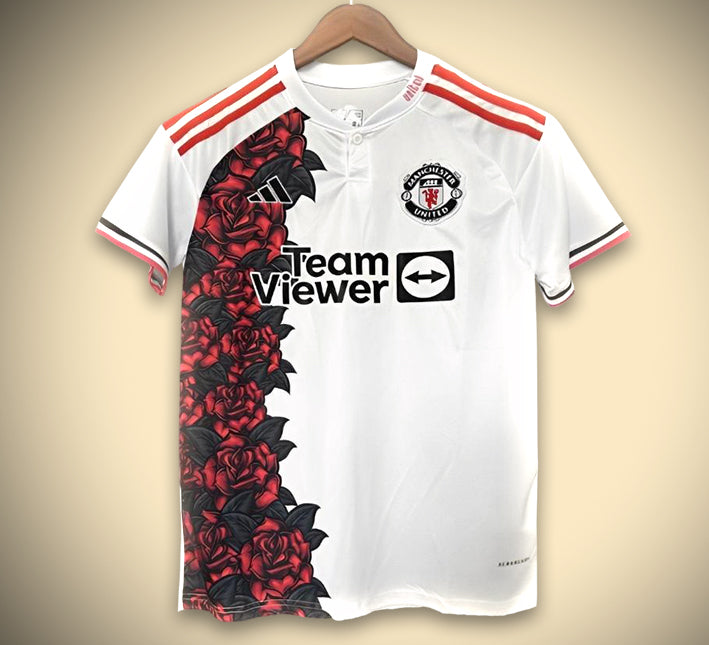 tenue-supporter-manchester-united-rose-design-concept-nouvelle-collection tenue supporter Manchester United rose design concept nouvelle collection