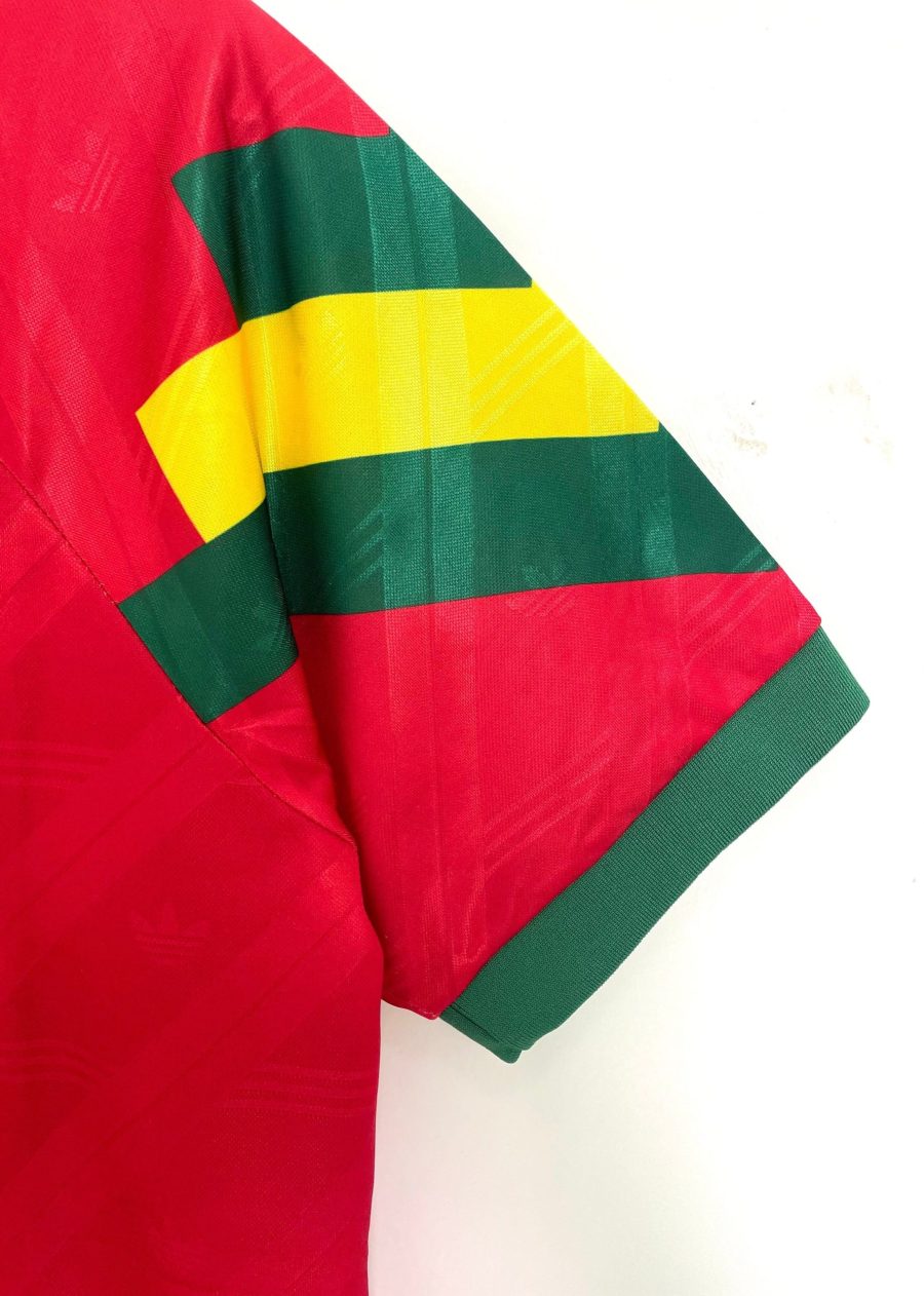 ancien-maillot-de-football-portugal-version-domicile ancien maillot de football Portugal version domicile