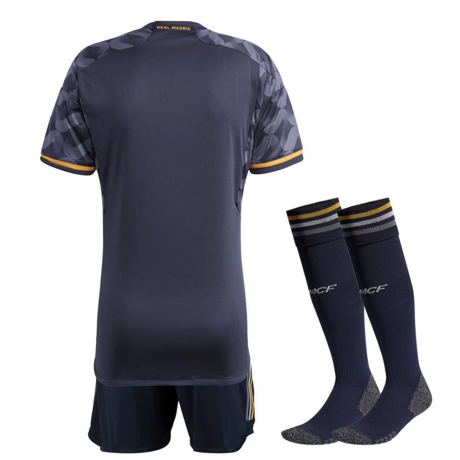 Ensemble enfant Real Madrid maillot extérieur saison deux mille vingt trois deux mille vingt quatre