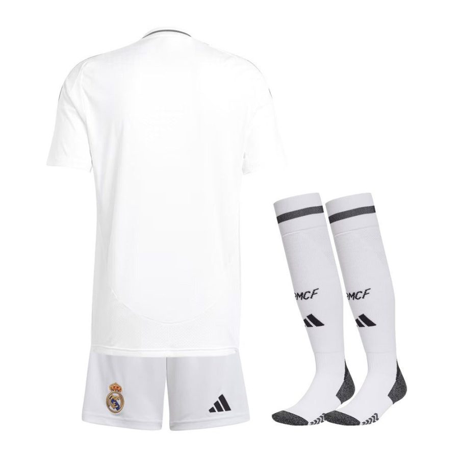 ensemble-maillot-enfant-real-madrid-domicile-saison-2024-2025-avec-short Ensemble maillot enfant Real Madrid domicile saison 2024 2025 avec short