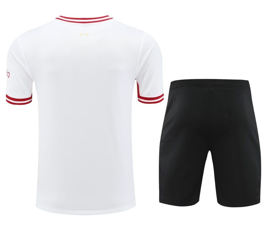 ensemble-maillot-et-short-liverpool-saison-2024-2025-tenue-de-football-rouge Ensemble maillot et short Liverpool saison 2024 2025 tenue de football rouge