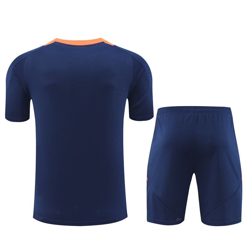 Ensemble maillot et short Manchester United saison 2024 2025 tenue domicile