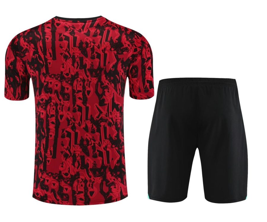 ensemble-training-manchester-united-rouge-saison-2023-2024 Ensemble training Manchester United rouge saison 2023 2024