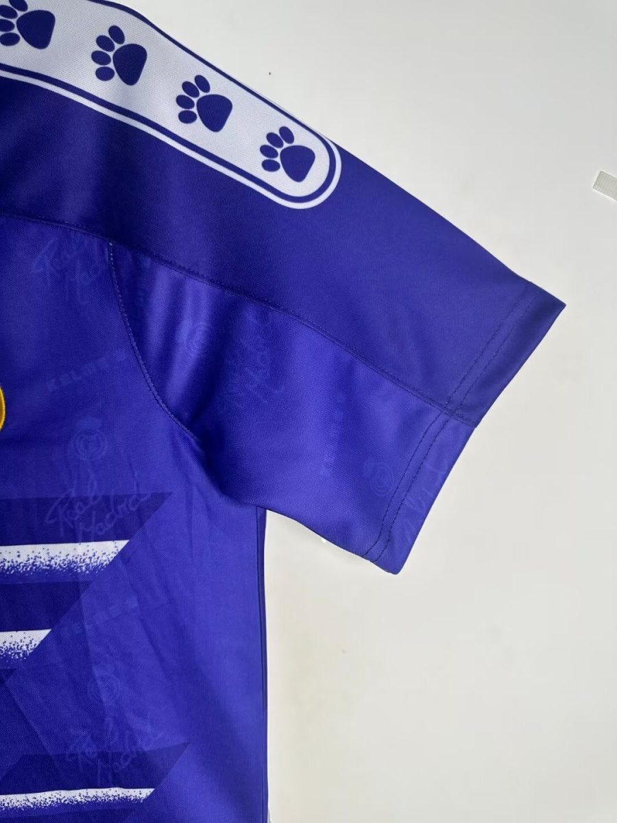 Jersey collector Real Madrid extérieur années quatre vingt dix pour supporters