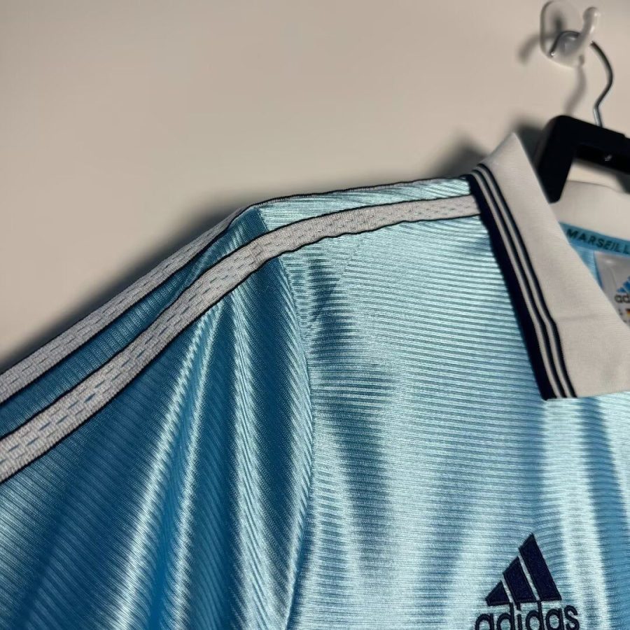 jersey de supporter OM extérieur rétro fin des années 1990