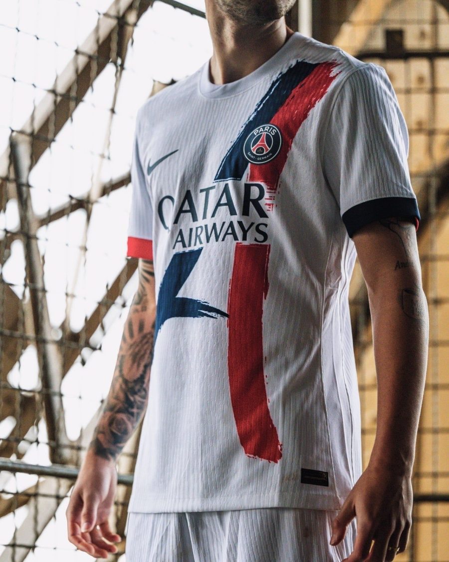 jersey Paris Saint Germain bleu kit extérieur 2024 2025