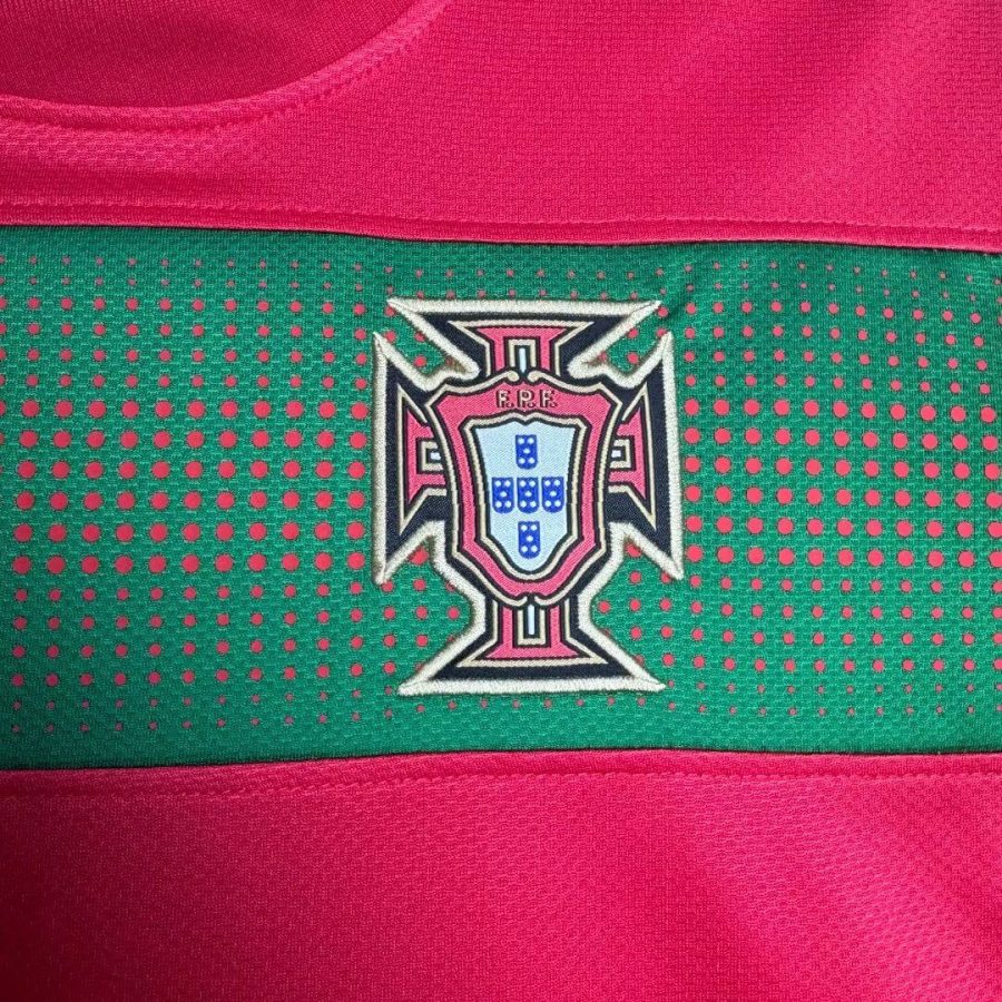 jersey-portugal-rouge-domicile-coupe-2010 jersey Portugal rouge domicile coupe 2010
