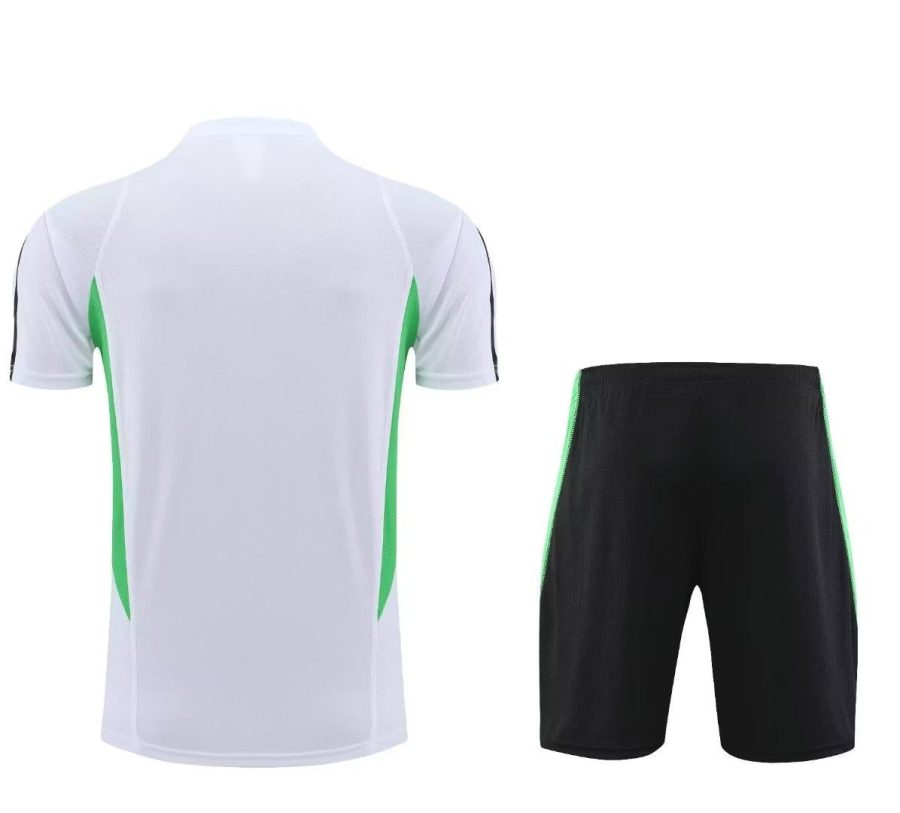 kit-training-manchester-united-blanc-saison-2023-2024-tenue-d-entrainement-football kit training Manchester United blanc saison 2023 2024 tenue d entraînement football