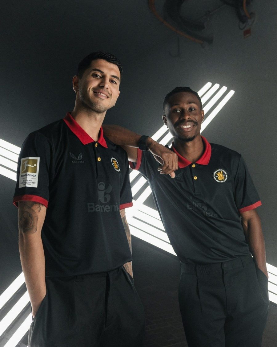 maillot anniversaire du Bayer Leverkusen saison 2024 2025