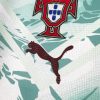 Maillot de foot Portugal version away 2026 avec écusson de sélection