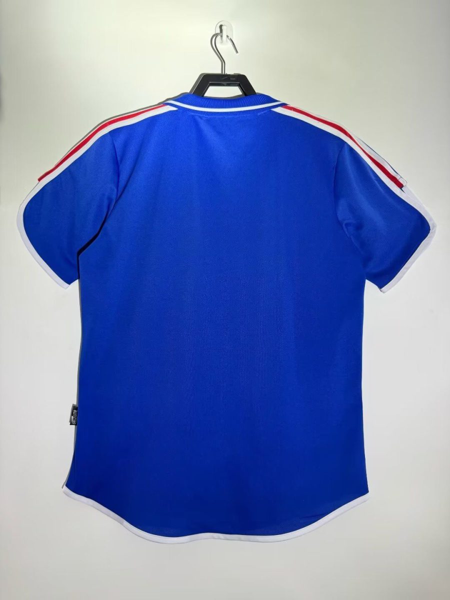 maillot-de-football-equipe-de-france-domicile-saison-deux-mille-col-tricolore maillot de football équipe de France domicile saison deux mille col tricolore