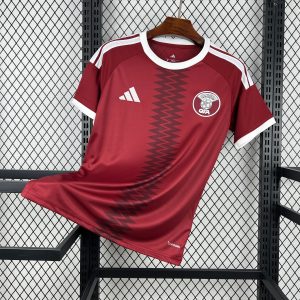 Maillot de football Qatar 2026 tenue domicile supporters
