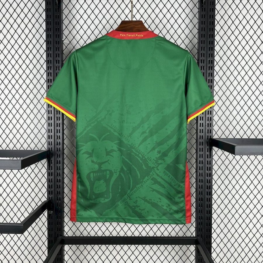 maillot-domicile-cameroun-saison-2026-tenue-officielle-des-lions-indomptables maillot domicile Cameroun saison 2026 tenue officielle des Lions Indomptables